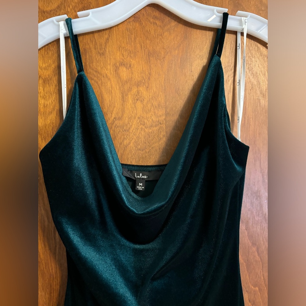 Lulu’s Velvet Midi Dress in Dark Green - Picture 5 of 10